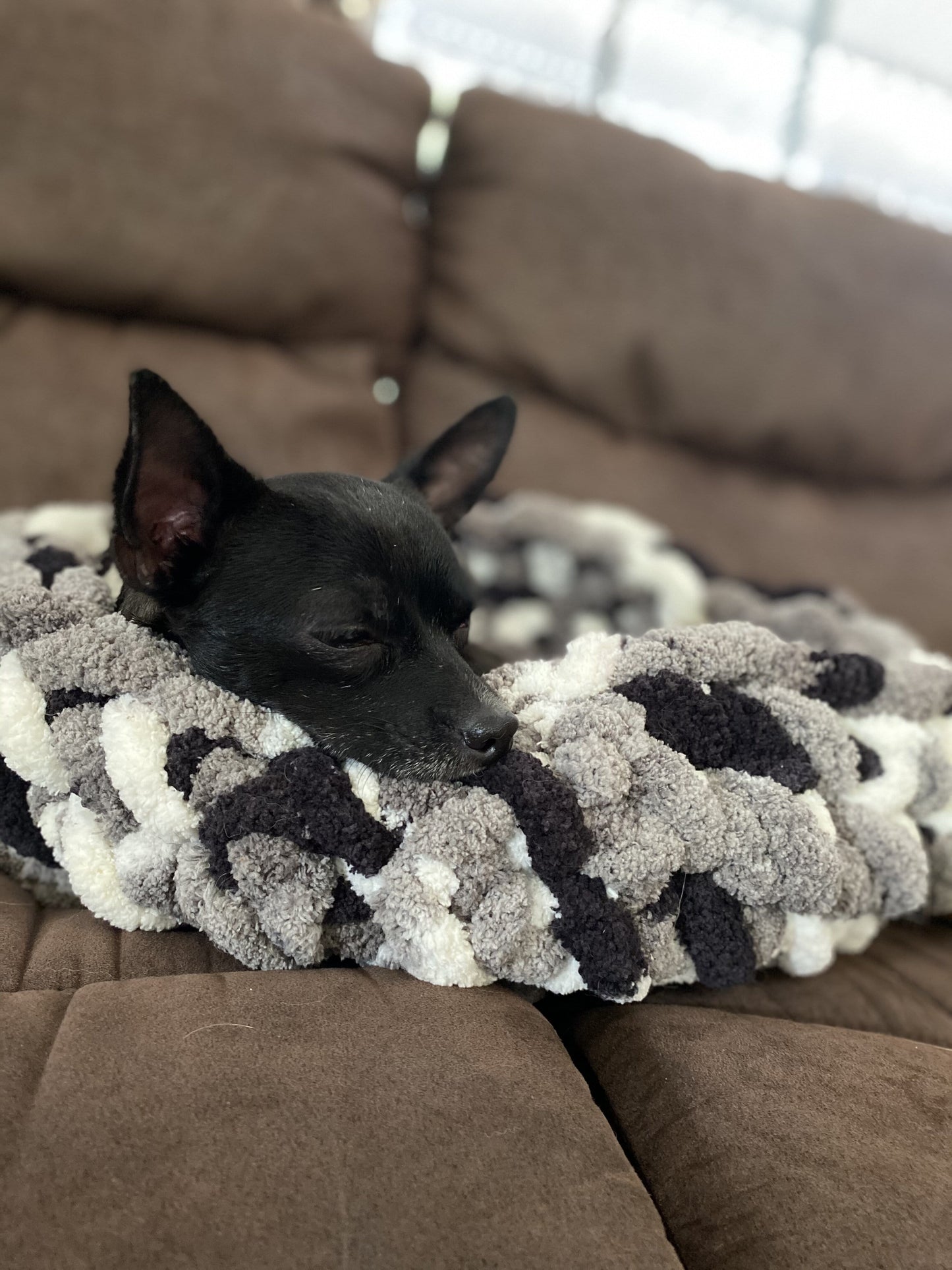 Chunky Knit Pet Beds