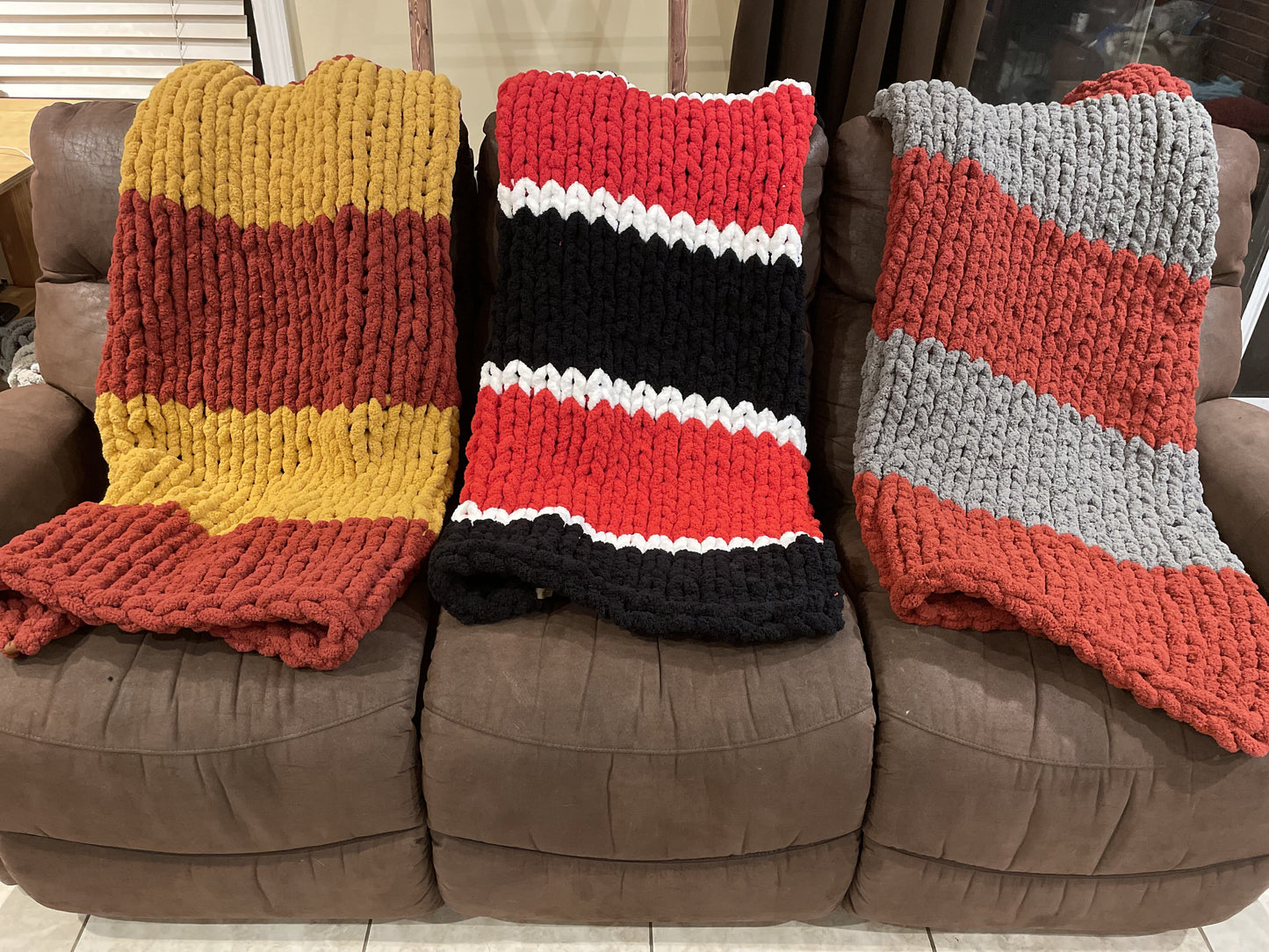 Chunky Knit Blanket- Multiple Colors