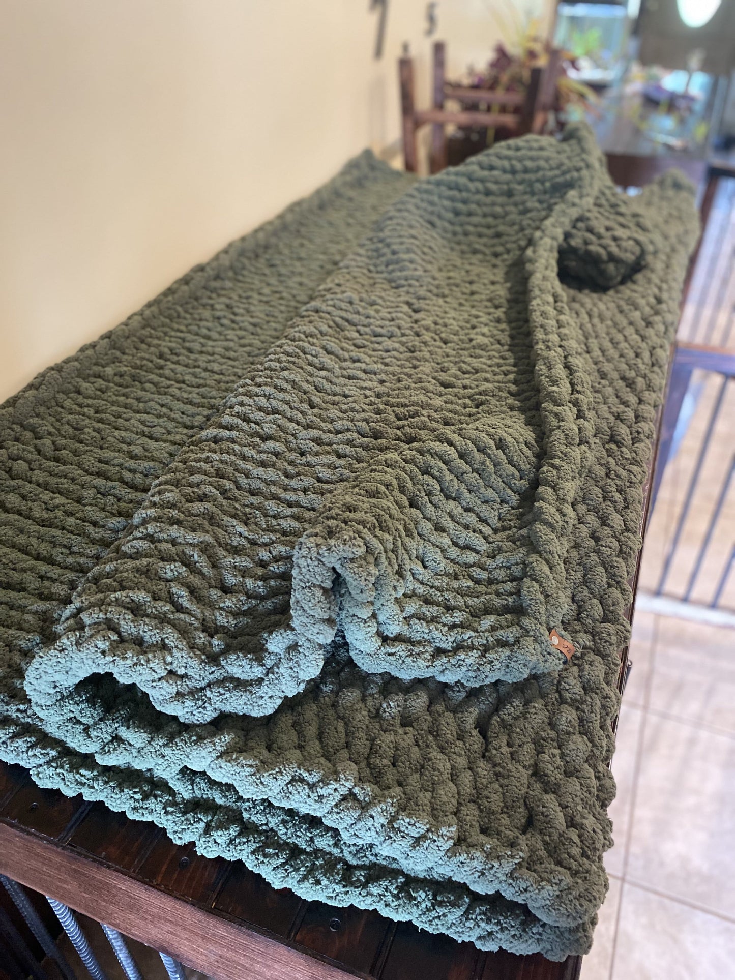 Chunky Knit Blanket-Solid Color