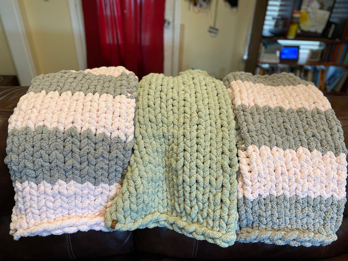 Chunky Knit Blanket- Multiple Colors